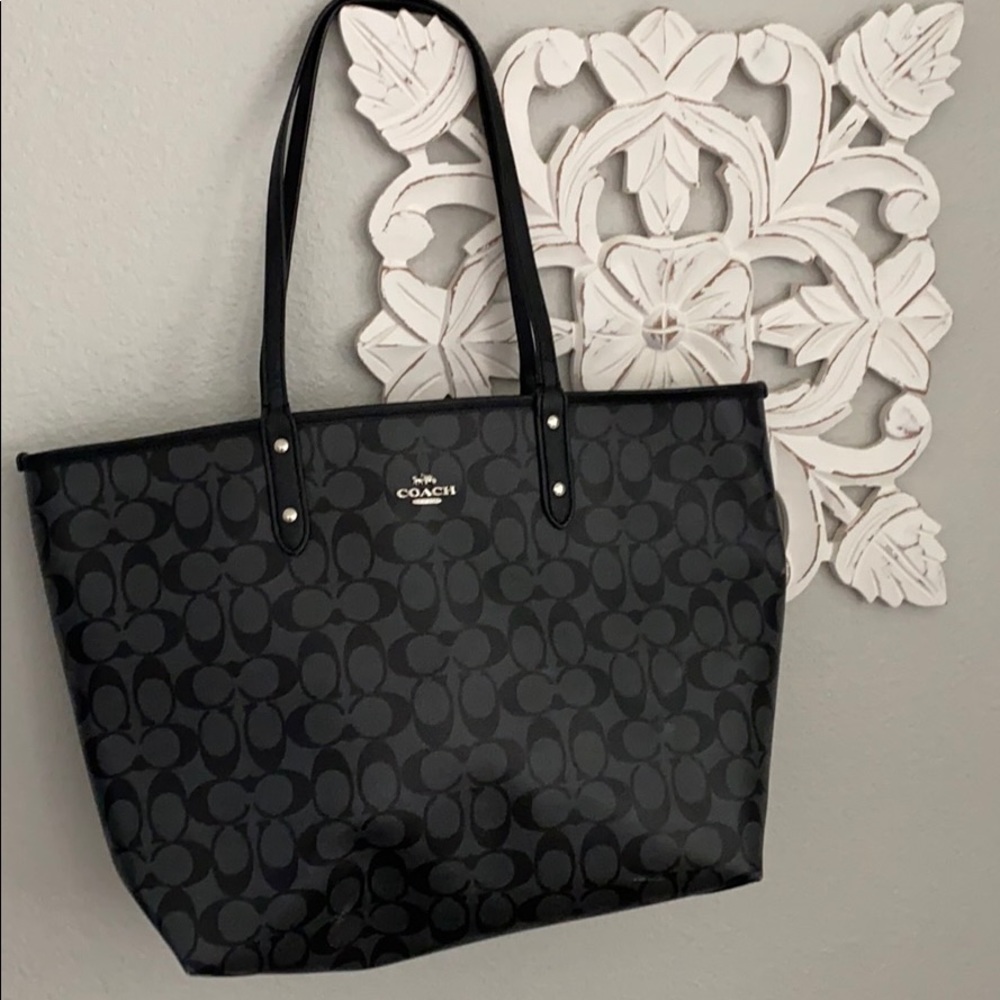 Large Black Coach Handbag